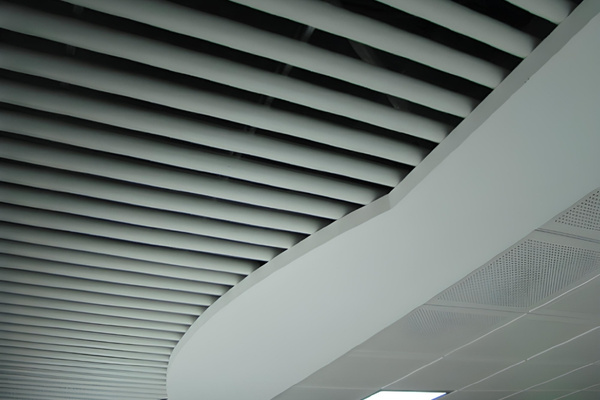 Mẫu 14: Trần nh&ocirc;m Round Tube D50