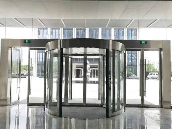 Cửa trượt cong tự động thiết kế uốn cong sang trọng cho khách sạn và sảnh lớn