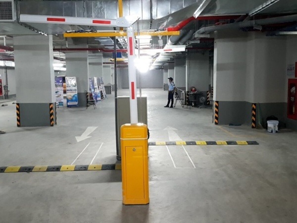Barie cần gập ph&ugrave; hợp tầng hầm v&agrave; kh&ocirc;ng gian thấp