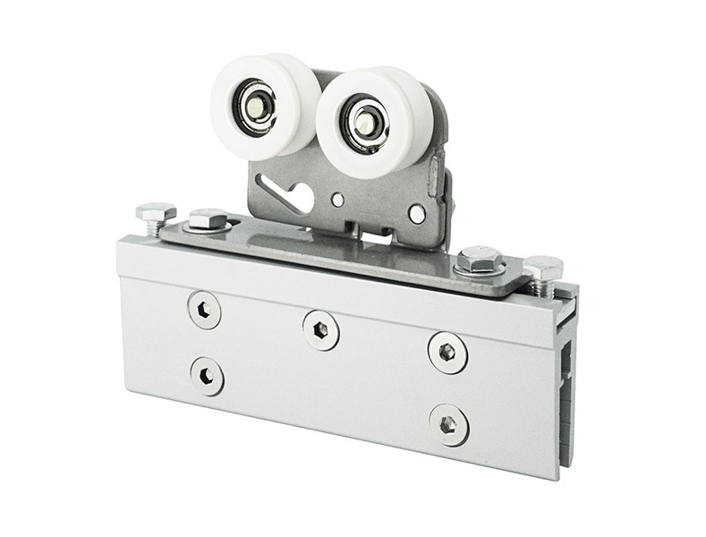 Phụ kiện cửa tự động gồm ray trượt, cảm biến, con lăn, dây curoa hỗ trợ cửa vận hành êm ái