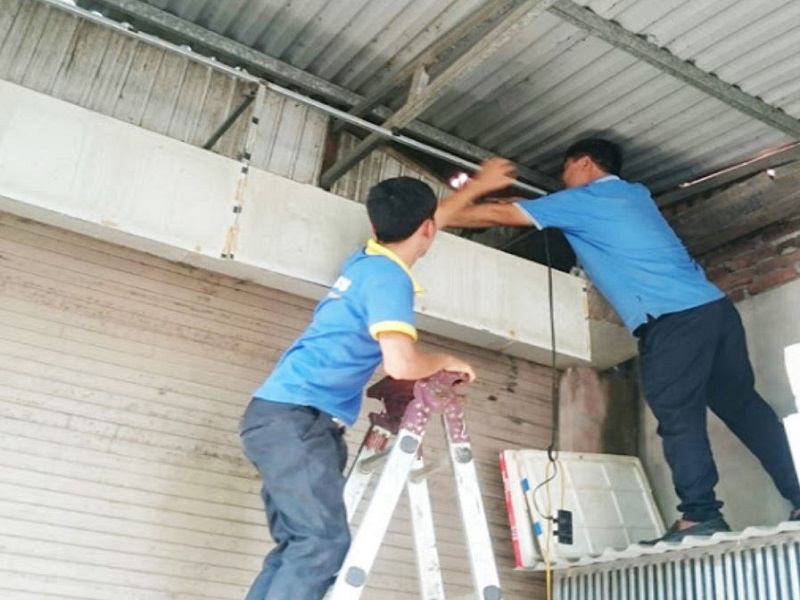 Quy trình bảo dưỡng cửa cuốn tại nhà an toàn 5