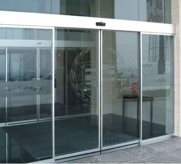 Kiểm tra khu vực ray trượt để xử l&yacute; điểm g&acirc;y kẹt