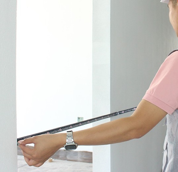 Kỹ thuật đo kích thước ô chờ cửa trượt tự động tại nhiều vị trí khác nhau