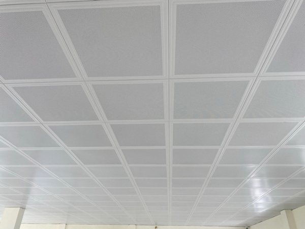 M&ocirc; h&igrave;nh cấu tr&uacute;c vật liệu trần nh&ocirc;m c&oacute; c&aacute;ch &acirc;m th&ocirc;ng minh gi&uacute;p ngăn chặn sự truyền dẫn s&oacute;ng &acirc;m giữa c&aacute;c tầng